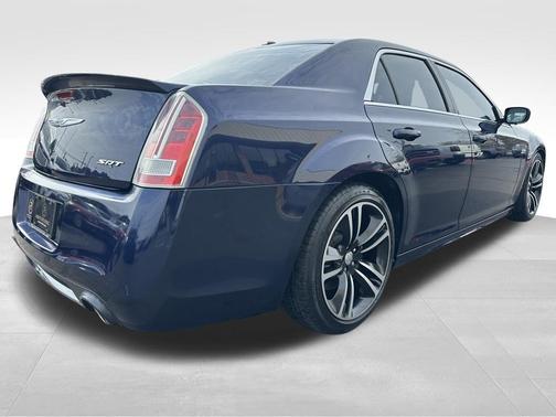 2014 Chrysler 300 SRT8 Core