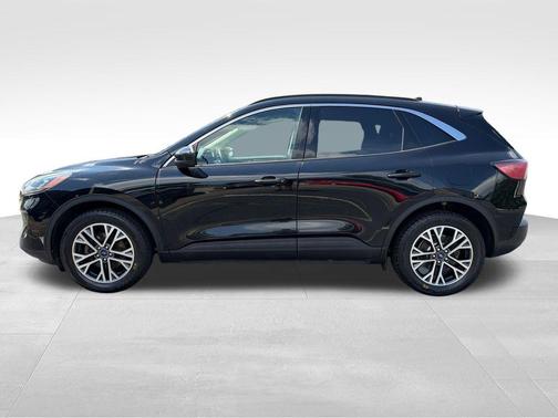 Black Metallic 2020 Ford Escape SEL