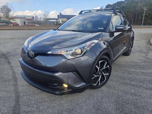 2018 Toyota C-HR XLE Premium 4dr Crossover