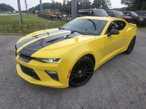 Yellow 2016 Chevrolet Camaro 2SS