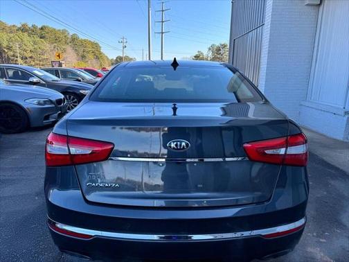 2014 Kia Cadenza Limited 4dr Sedan