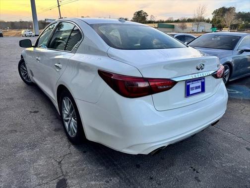 2018 INFINITI Q50 2.0t LUXE