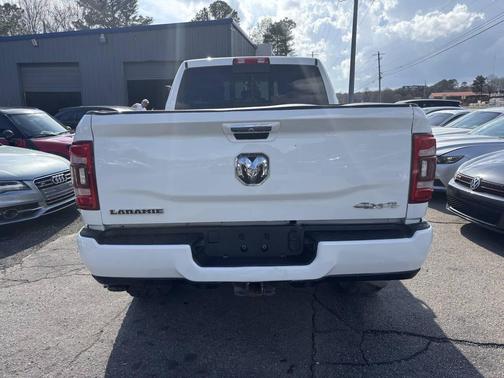 2022 RAM 2500 Laramie Crew Cab 4x4 6'4' Box