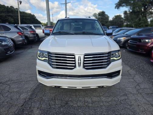 2017 Lincoln Navigator Select