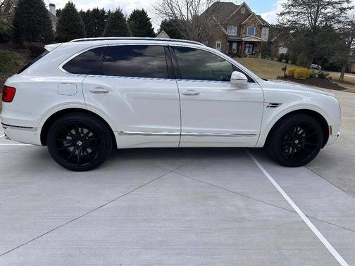 2018 Bentley Bentayga W12 Signature