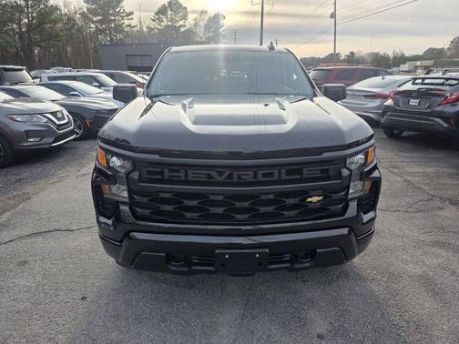 2022 Chevrolet Silverado 1500 Custom