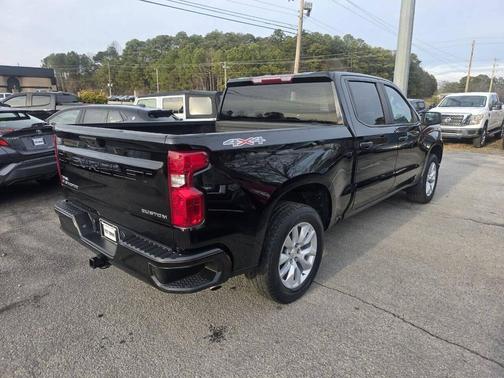 2022 Chevrolet Silverado 1500 Custom