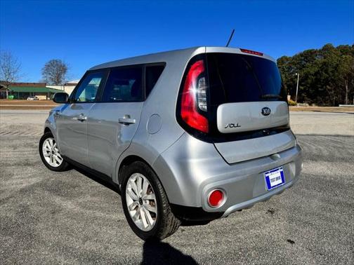 2017 Kia Soul +
