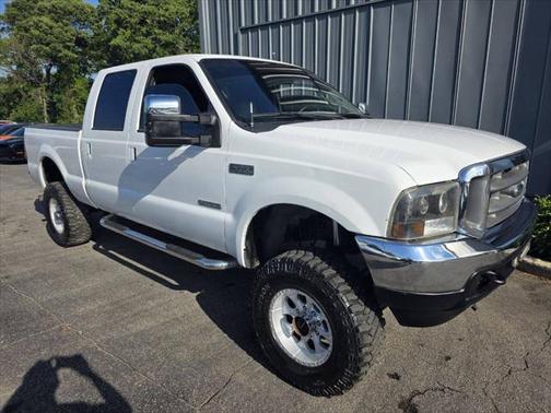 2004 Ford F-250 Lariat Crew Cab Super Duty