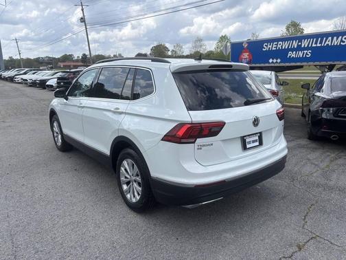 2018 Volkswagen Tiguan 2.0T SE