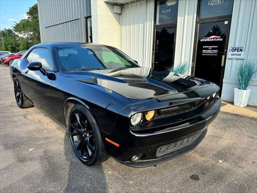 2018 Dodge Challenger SXT