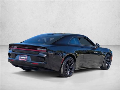 Diamond Black Crystal Pearlcoat 2024 Dodge Charger Daytona R/T