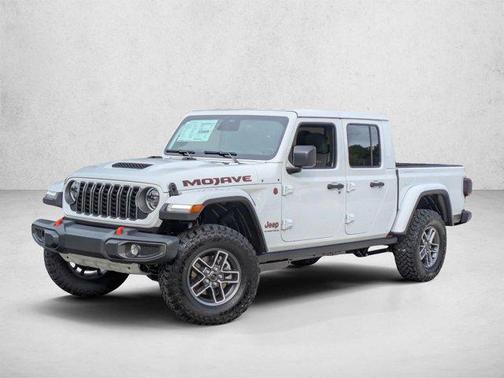 Bright White Clearcoat 2026 Jeep Gladiator Mojave 4x4