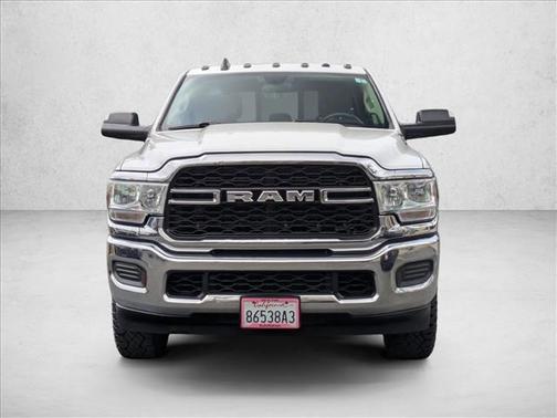 2020 RAM 3500 Tradesman Crew Cab 4x4 6'4' Box