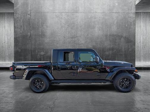 2022 Jeep Gladiator Willys 4x4