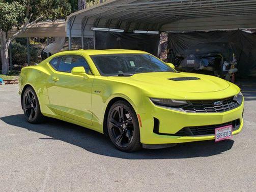 2020 Chevrolet Camaro RWD Coupe LT1