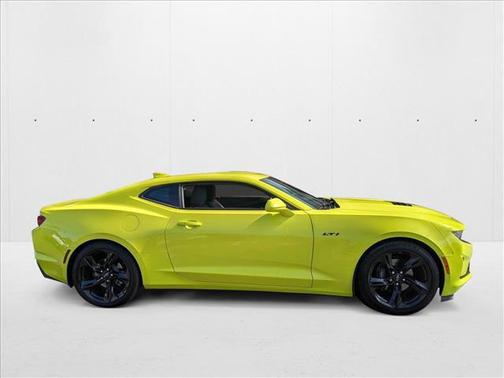 2020 Chevrolet Camaro RWD Coupe LT1