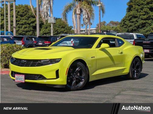 2020 Chevrolet Camaro RWD Coupe LT1