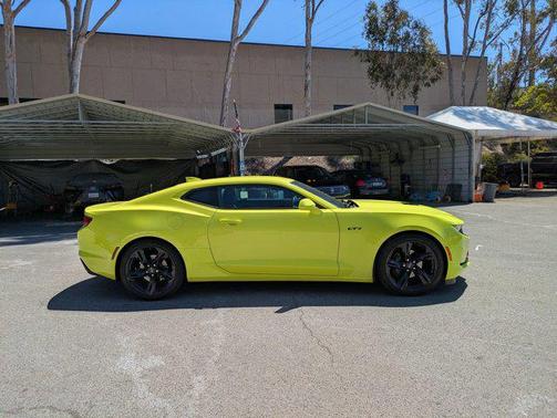 2020 Chevrolet Camaro RWD Coupe LT1
