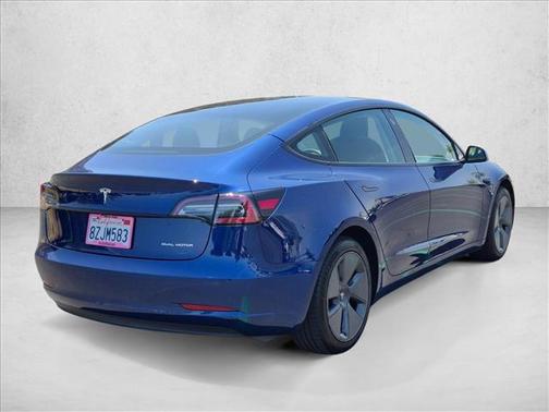 Deep Blue Metallic 2022 Tesla Model 3 Long Range