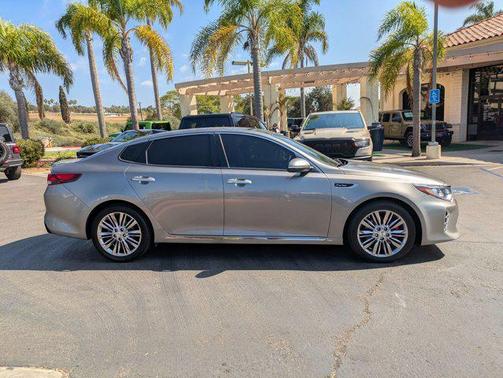 2017 Kia Optima SXL Turbo