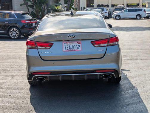 2017 Kia Optima SXL Turbo