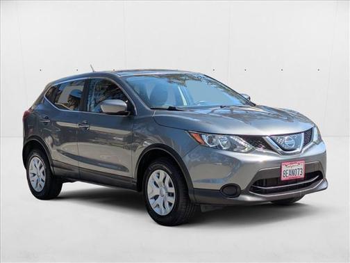 2018 Nissan Rogue Sport S