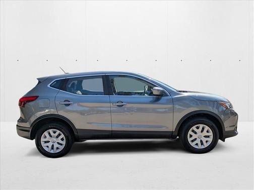 2018 Nissan Rogue Sport S