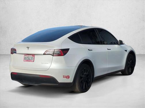 2021 Tesla Model Y Long Range Dual Motor All-Wheel Drive