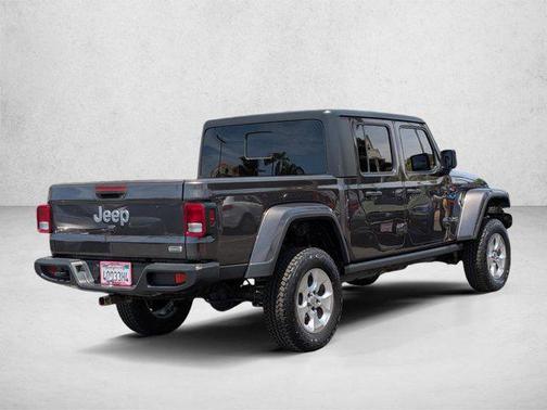 Granite Crystal Metallic Clearcoat 2020 Jeep Gladiator Overland