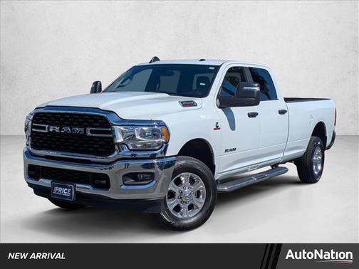 2024 RAM 2500 Big Horn Crew Cab 4x4 8' Box