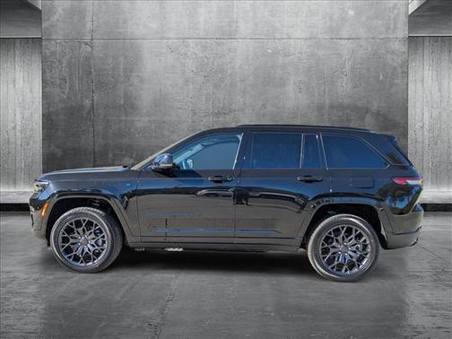 2025 Jeep Grand Cherokee 4xe Summit Reserve