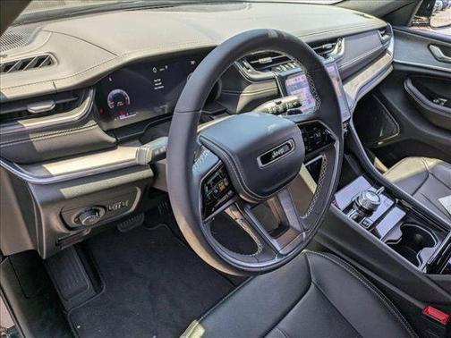 2024 Jeep Grand Cherokee L Overland