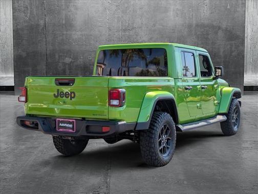2025 Jeep Gladiator Big Bear