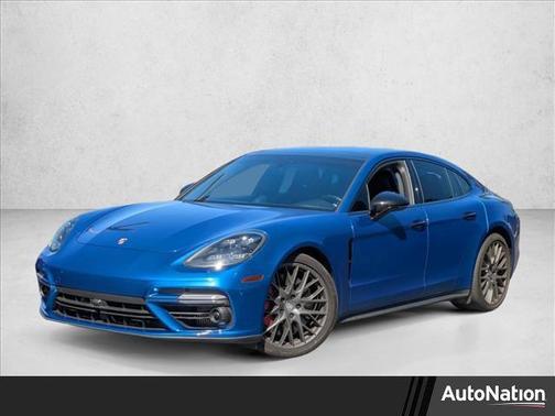2018 Porsche Panamera Turbo