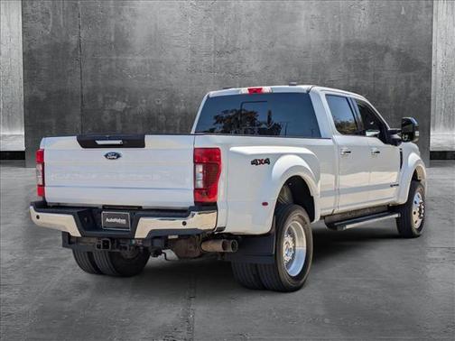 2022 Ford F-450 Lariat