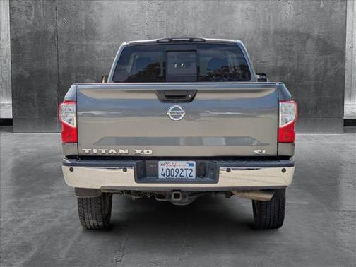 2016 Nissan Titan XD SL