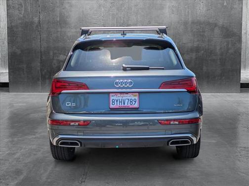 2022 Audi Q5 45 S line Premium