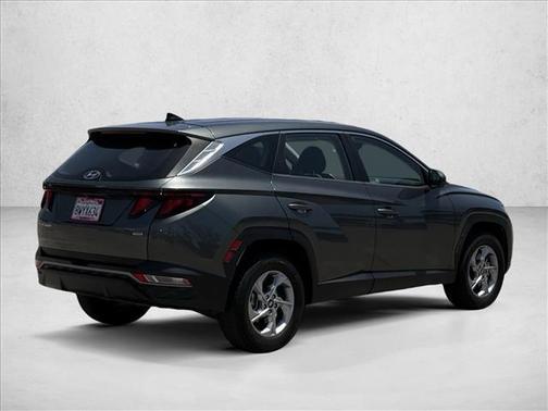 Amazon Gray 2022 Hyundai TUCSON SE