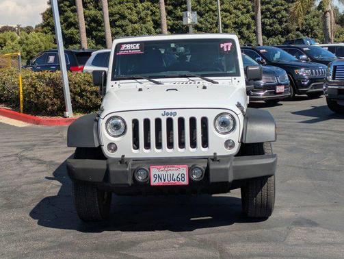 2017 Jeep Wrangler Unlimited Sport