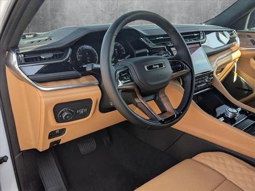 2025 Jeep Grand Cherokee L Summit Reserve