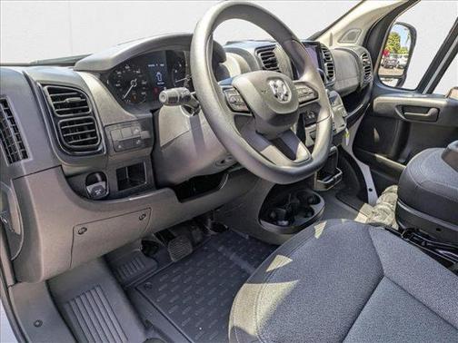 2025 RAM ProMaster 2500 Tradesman