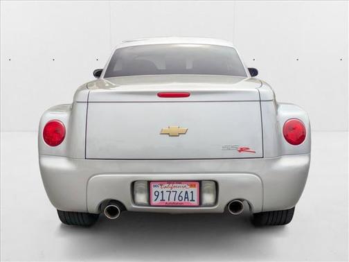 2005 Chevrolet SSR LS