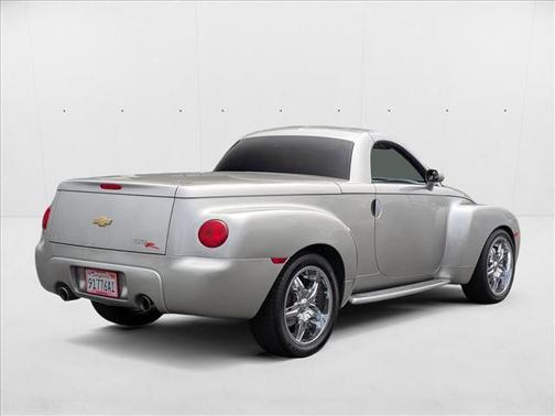 2005 Chevrolet SSR LS