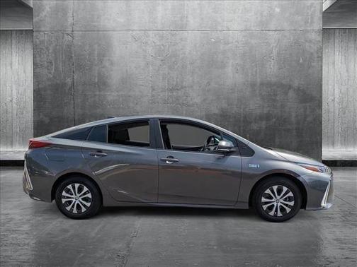 2021 Toyota Prius Prime LE