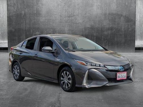 2021 Toyota Prius Prime LE