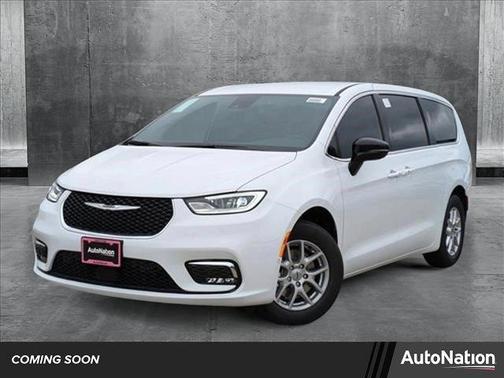 2025 Chrysler Pacifica L