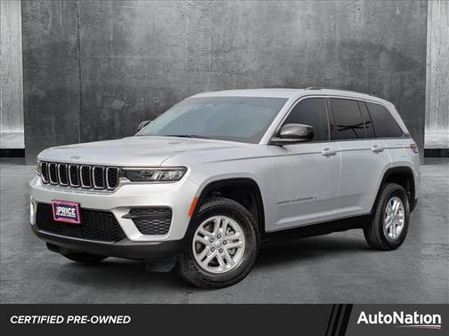 2022 Jeep Grand Cherokee Laredo