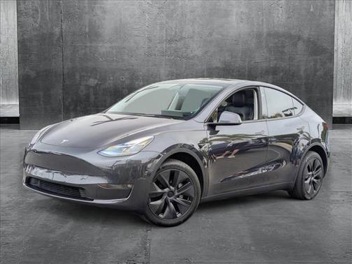 2024 Tesla Model Y Long Range Dual Motor All-Wheel Drive