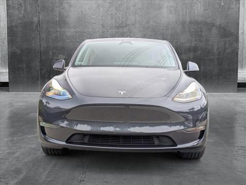 2024 Tesla Model Y Long Range Dual Motor All-Wheel Drive